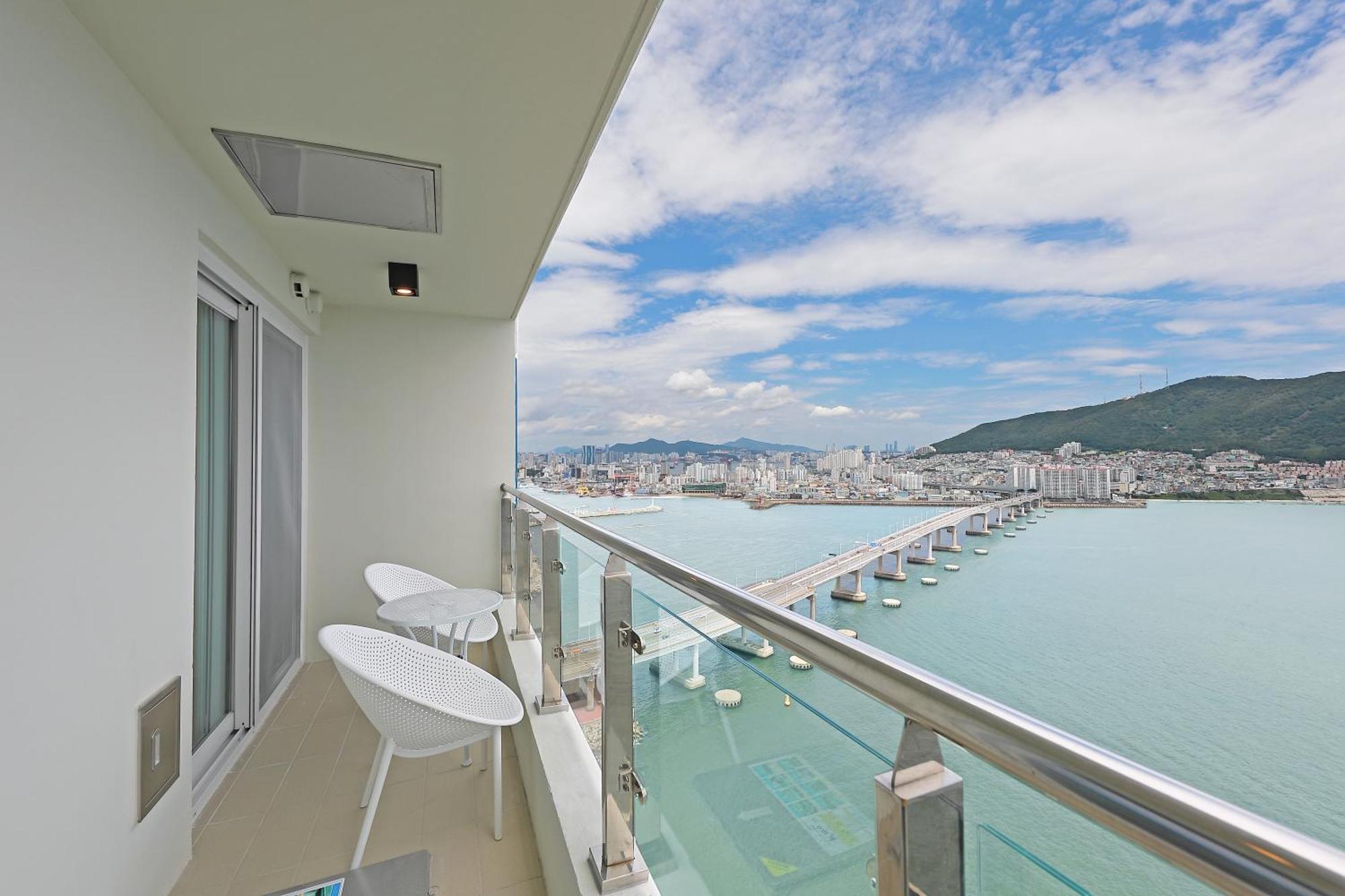 Ferienwohnung Elmomento Songdo Busan Exterior foto